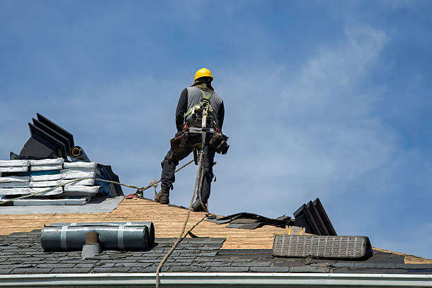 Professional Flat Roof Repair technician working in Montague, CA
